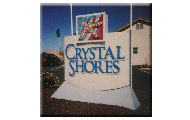 picture of Crystal Shores Entry Sign